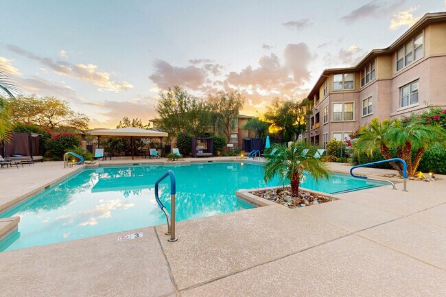 Foto del edificio - 19777 N 76th St