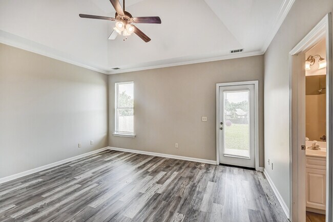 Foto del edificio - 1218 Savannah Ln