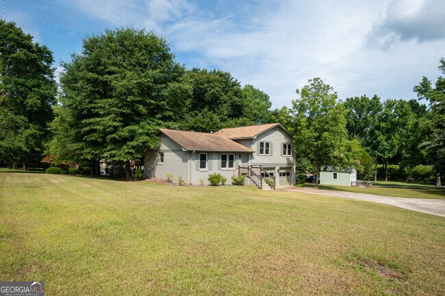 Foto del edificio - 1030 Carriage Hill Rd