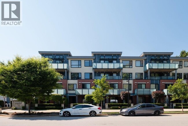Building Photo - 6533 McKay Ave
