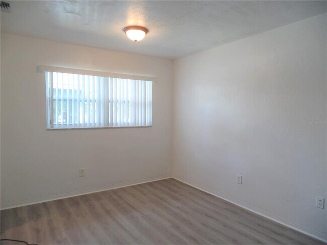 Building Photo - 1240 70th St N