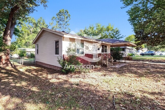 Building Photo - 63 Hill Ln