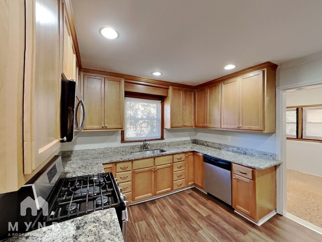 Foto del edificio - 1201 Manchester Ln