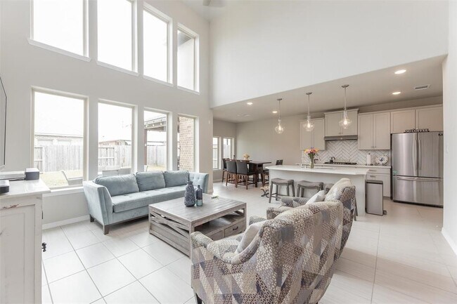 Foto del edificio - 11730 Twin Creeks Hill Dr