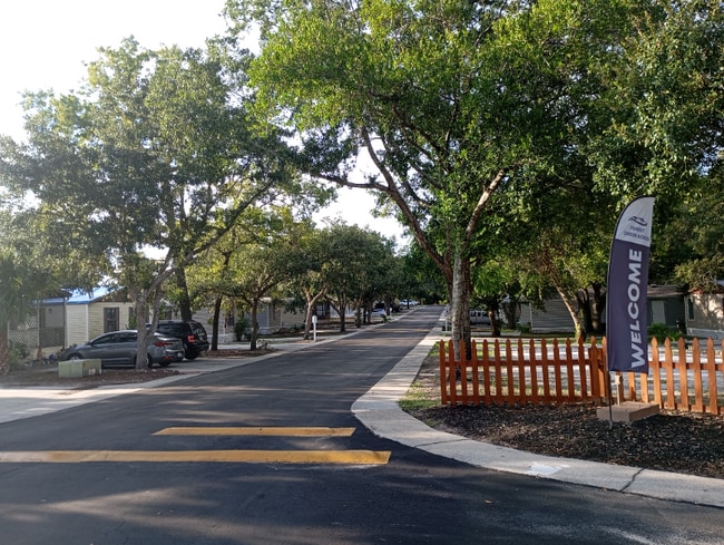 Building Photo - 14033 Bream Dr