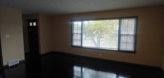 Building Photo - 4302 N 91st St