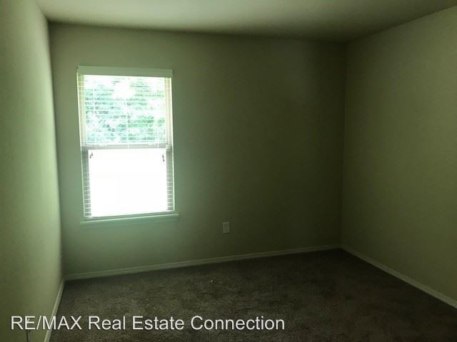 Building Photo - 3 br, 2 bath House - 441 Nottingham