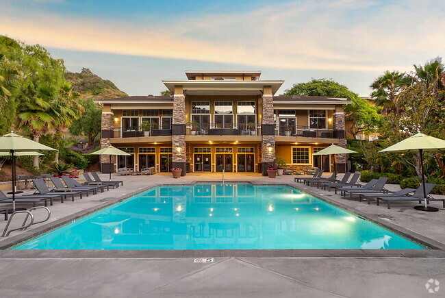 Building Photo - Carmel Creek
