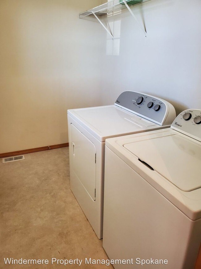 Foto del edificio - 3 br, 2 bath House - 3213 Thistle Creek Ln