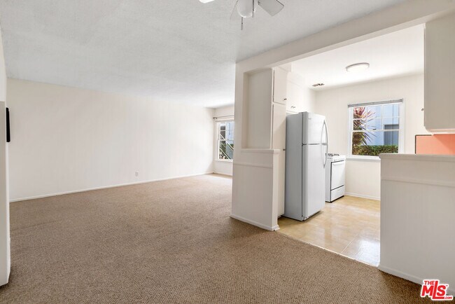 Foto del edificio - 1235 10th St