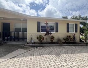 Building Photo - 1029 Bass Blvd