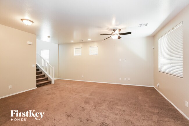 Foto del edificio - 9337 W Pearblossom Sky Ave
