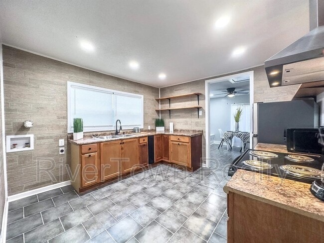 Photo - 1633 Orr St House