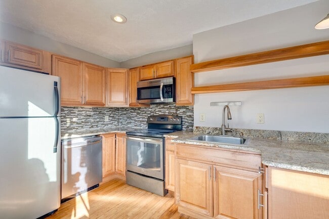 Photo - Cute and Cozy East Nashville Duplex for Rent! House