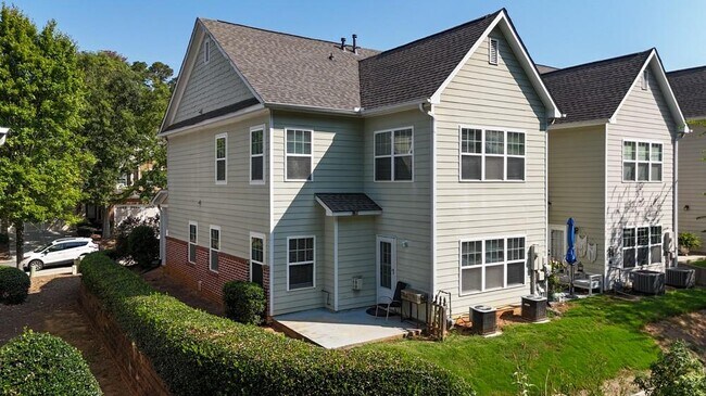 Building Photo - 2871 Cross Creek Dr