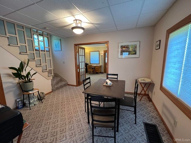 Dining Room - 605 W Houghton Ave