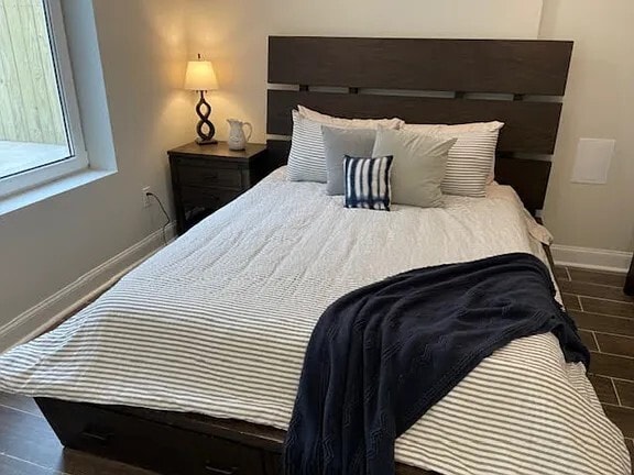 Building Photo - 331 W St NE