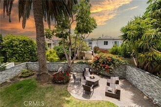Building Photo - 1036 Palos Verdes Blvd