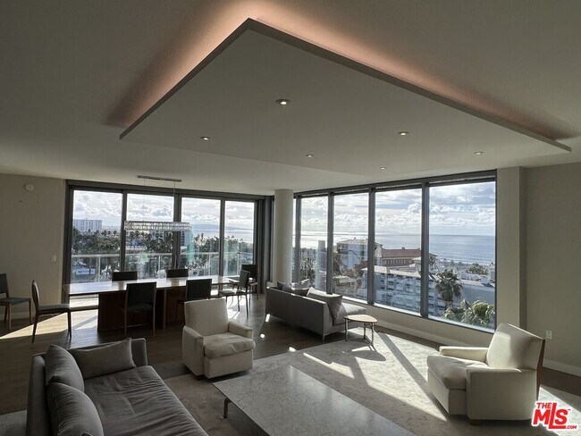 Foto del edificio - 1755 Ocean Ave
