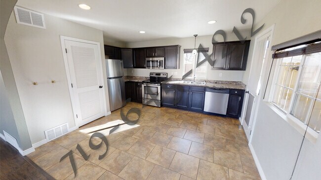 Foto del edificio - 1211 Richards Ave