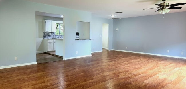 Foto del edificio - 10188 SW 53rd Ct