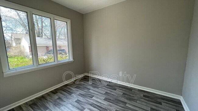 Foto del edificio - 4335 Belmar Ave