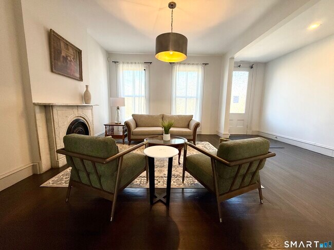 Foto del edificio - 30 Trumbull St