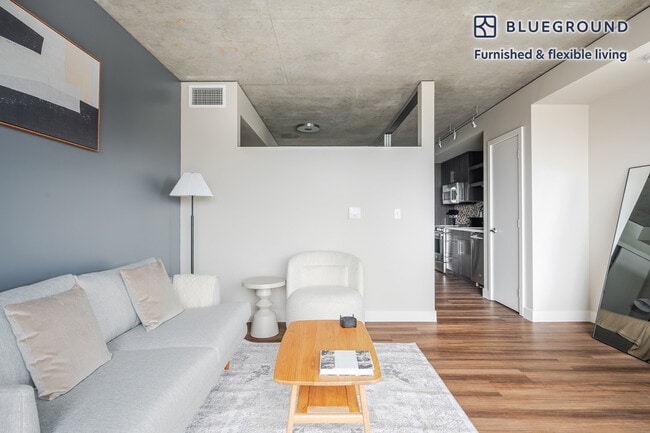 Building Photo - 101 Taylor Ave N