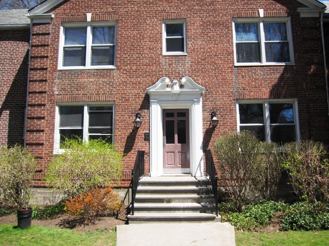 Building Photo - 70 Virginia Rd