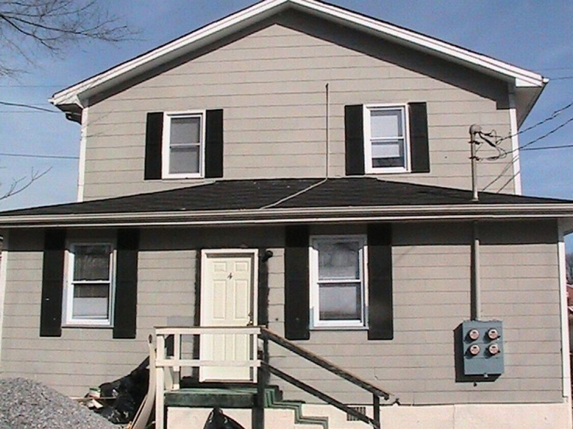 Primary Photo - 1 Bedroom / 1 Bath Apartment ? Kingsport, TN