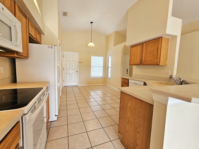 Foto del edificio - 2813 Harwood Ct