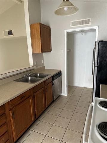 Foto del edificio - 4618 Nervin St