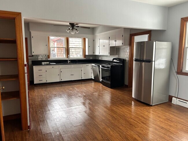 Building Photo - 43 Depot St