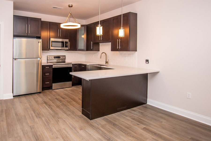 Taylor Court Apartments primary photo