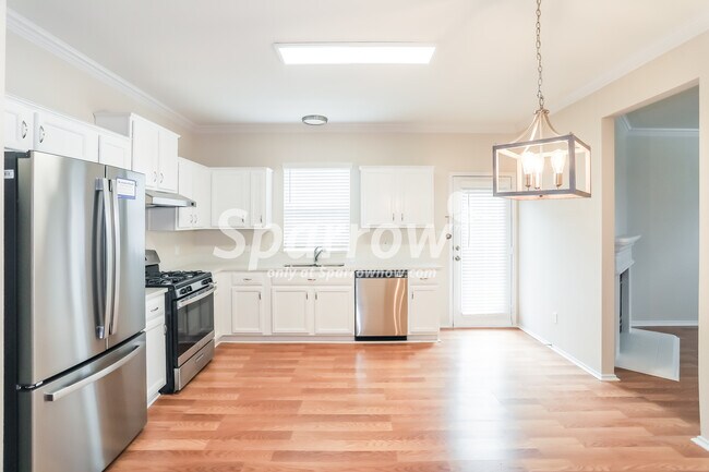 Building Photo - 3208 Palos Verdes Drive