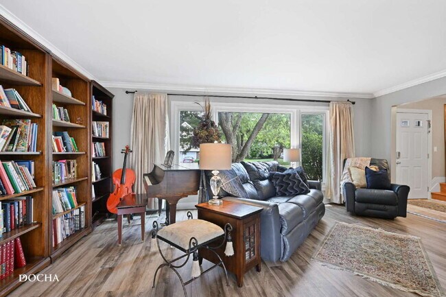 Foto del edificio - 2257 Woodland Cir
