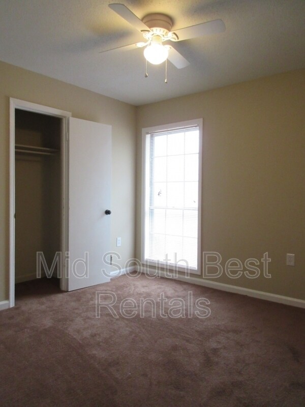 Foto del edificio - 4053 Range Line Rd