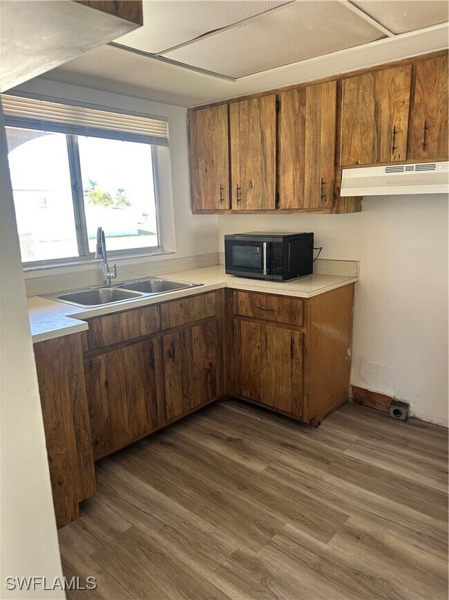 Foto del edificio - 2105 SE 15th Pl