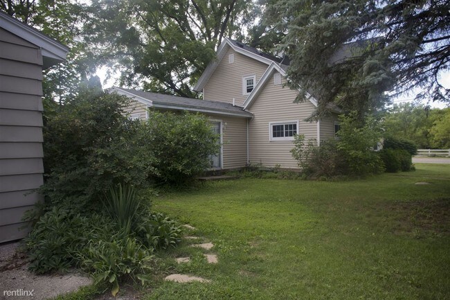 Building Photo - 503 W Ellis Ave