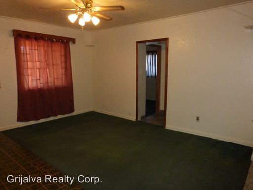 Building Photo - 1102 W Sonora St
