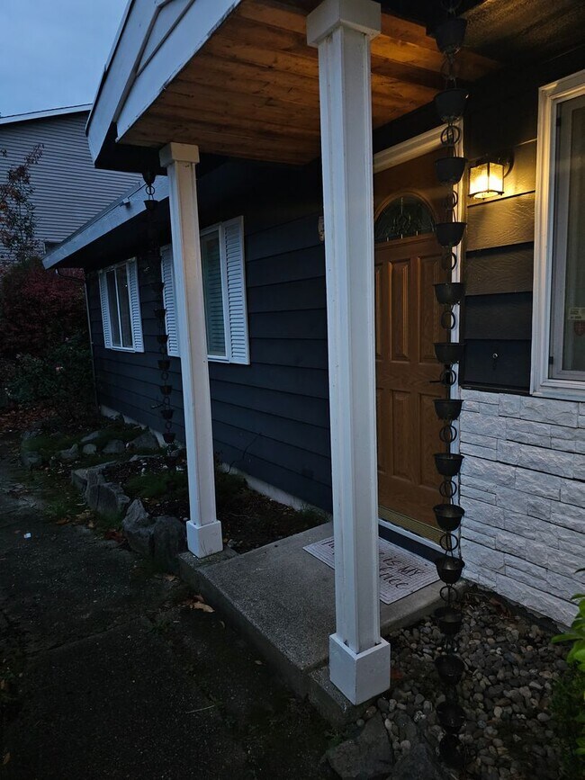 Foto del edificio - Des Moines rambler home w/2 car garage - 4...