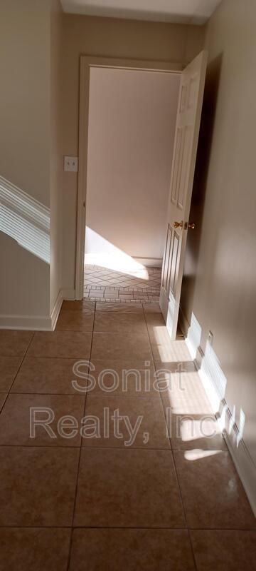 Foto del edificio - 432 N Anthony St