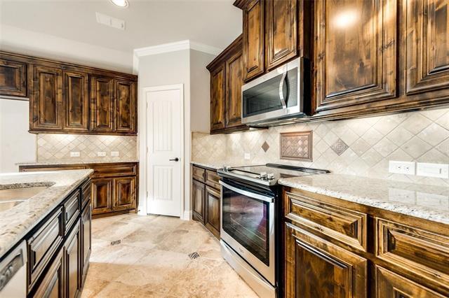 Foto del edificio - 434 Bentley Dr