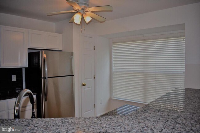 Building Photo - 13909 Churchville Dr