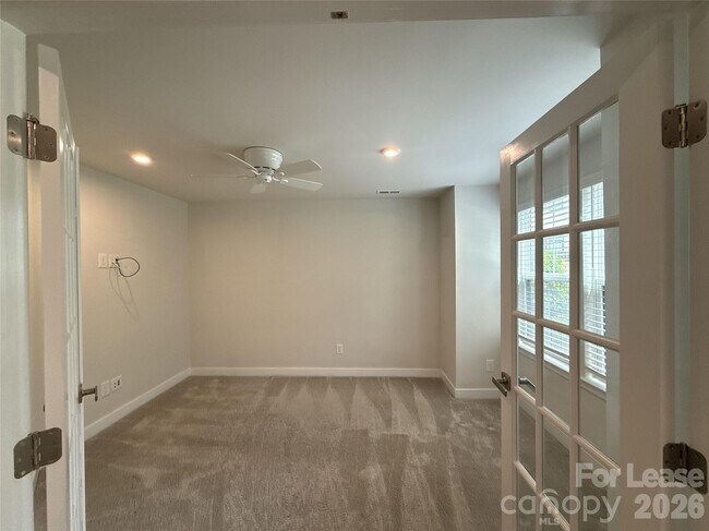 Foto del edificio - 324 Chattooga Wy