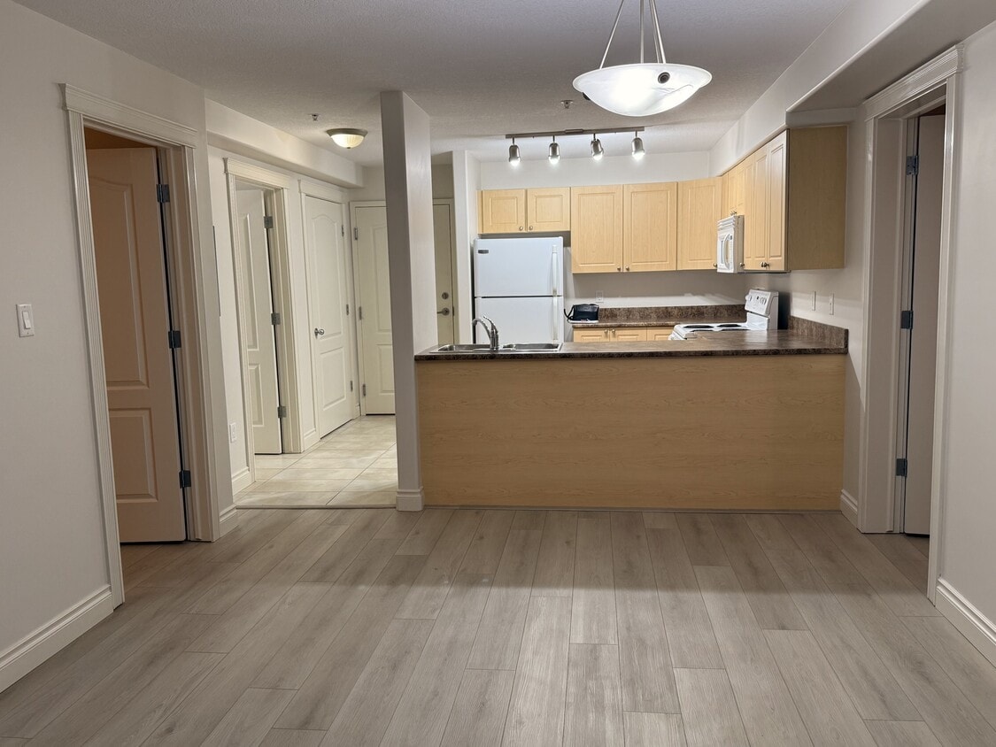 Photo principale - 4701 49 Ave