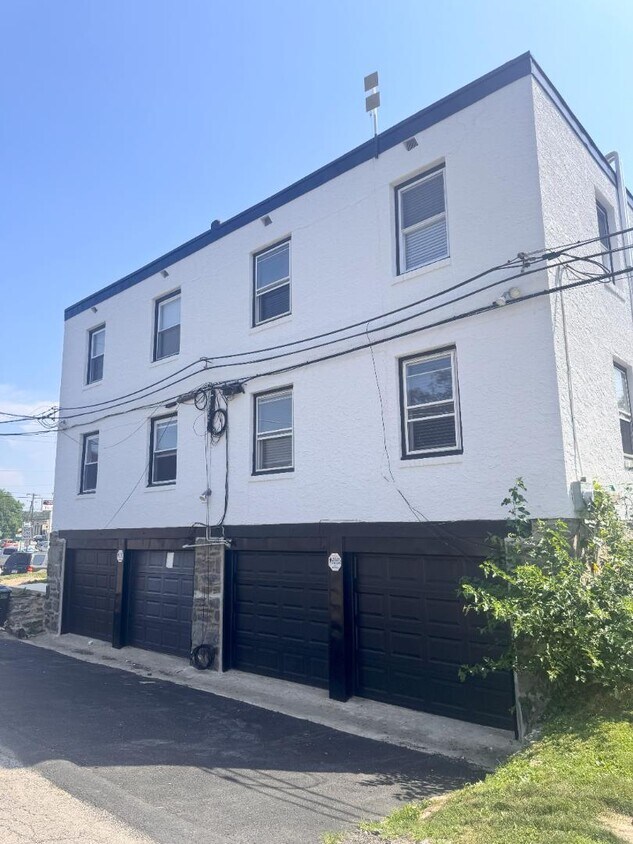 Foto del edificio - 2301 Haverford Rd