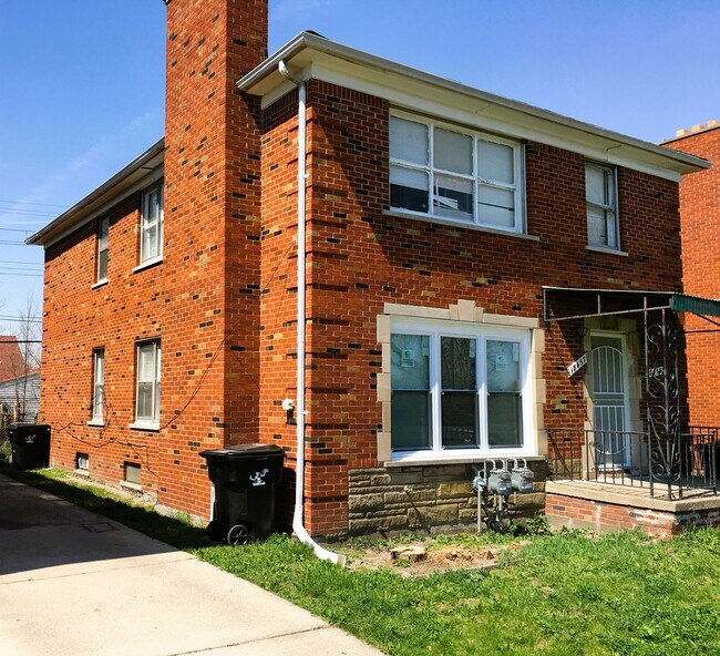 Foto del edificio - 18457-59 Hoover