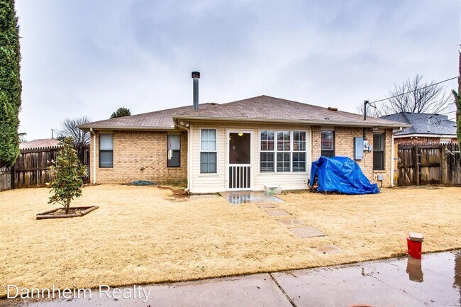 Building Photo - 3 br, 2 bath House - 2702 79th St.
