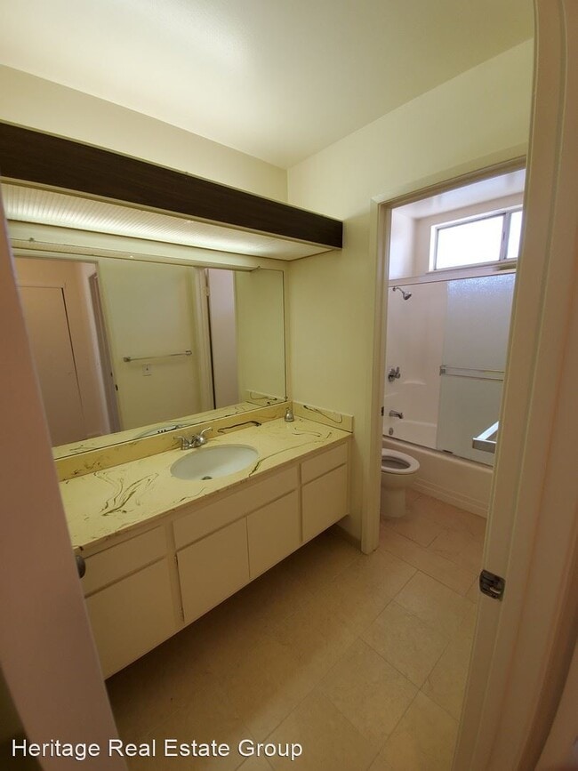Building Photo - 2 br, 2 bath House - 5455 8th Street #58